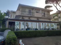 B&B的房間 - 皮內託的四人房 - 離海幾米遠 Pineto Atri附近的飯店
