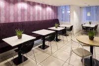 โรงแรม ฮอลิเดย์ อินน์ เอ็กซ์เพรส อาร์นเฮม บาย IHG - พร้อมอาหารเช้า