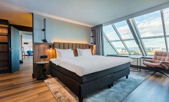 2. Radisson..