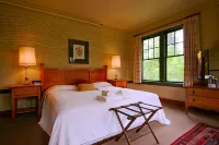 McMenamins Edgefield Hotels in Camas