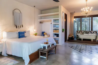 Lula Seaside Boutique Hotel