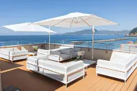 Gli Scogli Luxury Residence Hotel