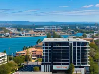 Peninsular Gold Coast Hotels in Bundall