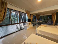 Puprai Tarnnarm Resort Hotels in Thong Pha Phum