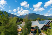 Adara Hotel Hotels in Whistler