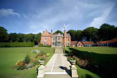 The Coed-Y-Mwstwr Hotel Hotels in 