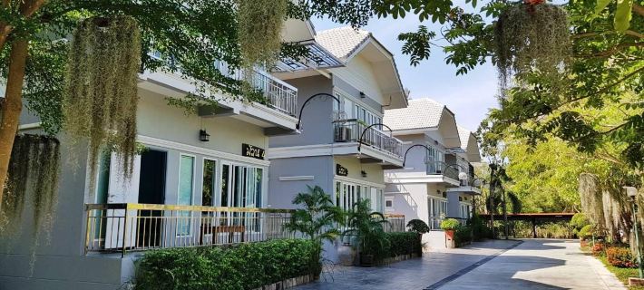 Muaan Resort Hotels in Mueang Suphan Buri District