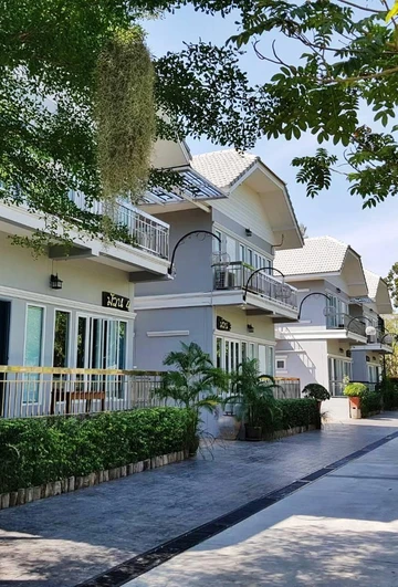 รูปภาพของม้วนรีสอร์ท