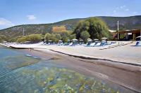 Şahin Motel & Restaurant Hotels in Yali Mahallesi