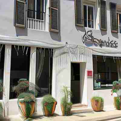 Hôtel Boquier Hotel Exterior
