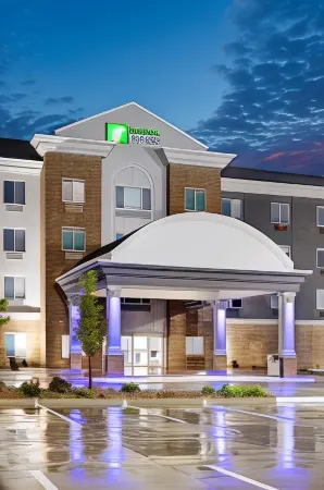 Holiday Inn Express Kearney Отели в г. Коллинс