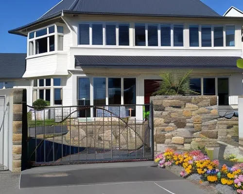 Cave Rock Guest House Hotels near Mount Pleasant