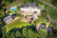 Le Prieuré Corrèze Hotels in Égletons