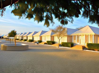 Oasis Camp Sam