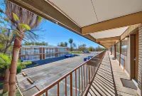 Americas Best Value Inn Uvalde