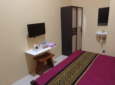 Arya Wiraraja Sweet Homestay Hotels in Batuan