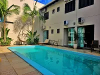 Pousada Casa Californiana Hotels in Garopaba