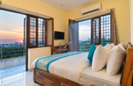 Hotel the York - Couple-Unfriendly Hotel