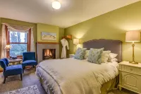 Wild Iris Inn Hotels in La Conner