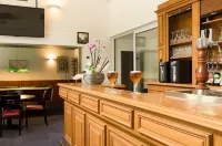 The Originals City Hôtel, Aéroport Beauvais - bar