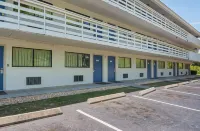 Motel 6 Tucker, GA - Atlanta Northeast Hotels in DeKalb County