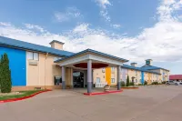 Quality Inn & Suites Wichita Falls I-44 Hôtels à : Burkburnett