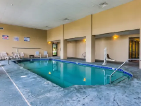 พาร์ค โกรฟ อินน์ โรงแรมในพีเจียนฟอร์จ