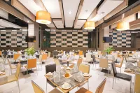 Mida Hotel Ngamwongwan - breakfast