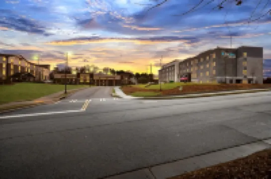 Everhome Suites Atlanta Newnan