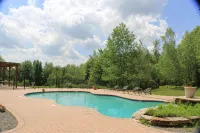 The Inn at Quail Run Hotels in Dover