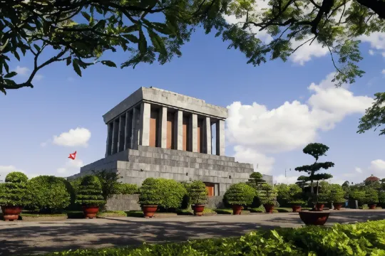 Granda Lake View Hotel & Apartment