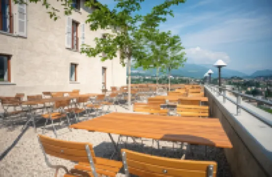 Bigatt Hotel & Restaurant