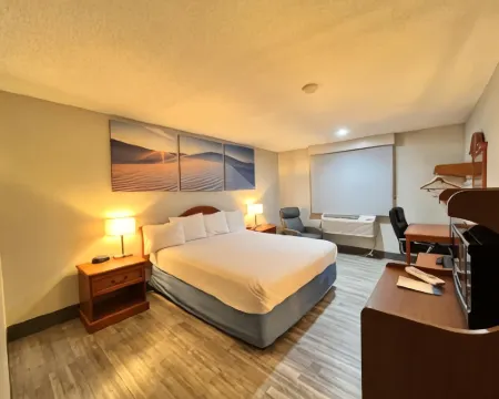 Antelope Inn & Suites Hotels in Clearfield