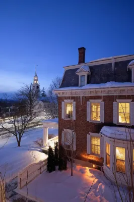 Middlebury Inn Hotels in 