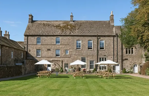 克魯武布蘭奇蘭酒店