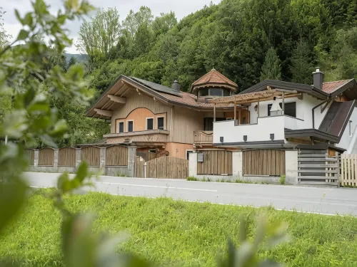 Apartment Neukirchen Near Ski Slopes