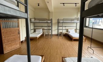 Chiayi Petite Hostel