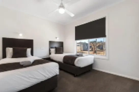 ディスカバリー パークス モアマ ウォーターズ