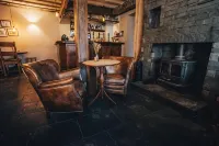 Three Shires Inn - bar