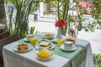 Hostal Santa Fe de La Veracruz - Hostels