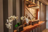Hotel Avra - balcony