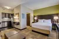 聖路易斯西港Staybridge Suites Maryland Heights Township住宿飯店