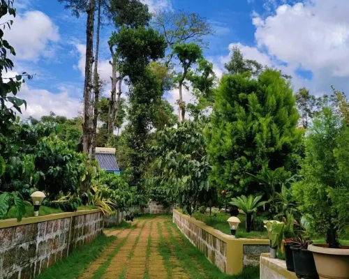 Hidden Creek Coorg Hotels in Badagarakeri