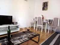 Apartment Jadro Hotels in Supetar