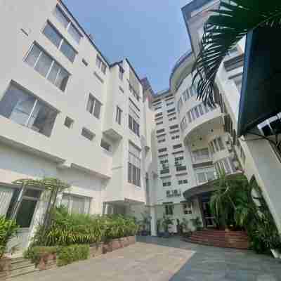 Landmark Narayani Hotel Exterior