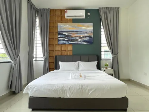 Desaru Arcadia Villa for 11-16 Pax Near to Beach by Beestay Hotel di Bandar Penawar