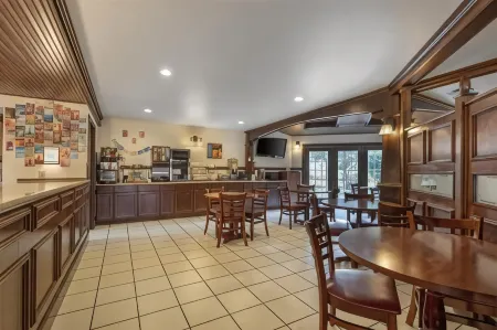 SureStay Plus Hotel by Best Western Auburn