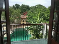 波沃拉酒店 - 泳池