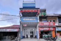 RedDoorz near Pantai Pandan Sibolga Hotel dekat Pasar Sibabangun
