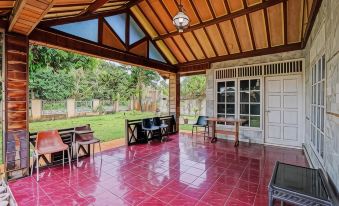 OYO 3205 Penginapan Mikial Ismi Kayuagung Syariah